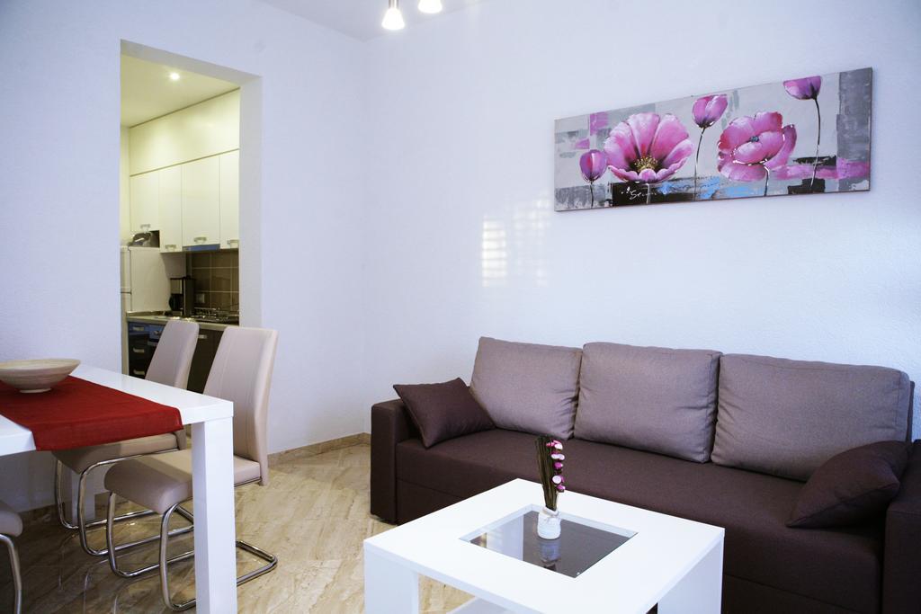 Porta Anna Apartments เมดูลิน ภายนอก รูปภาพ